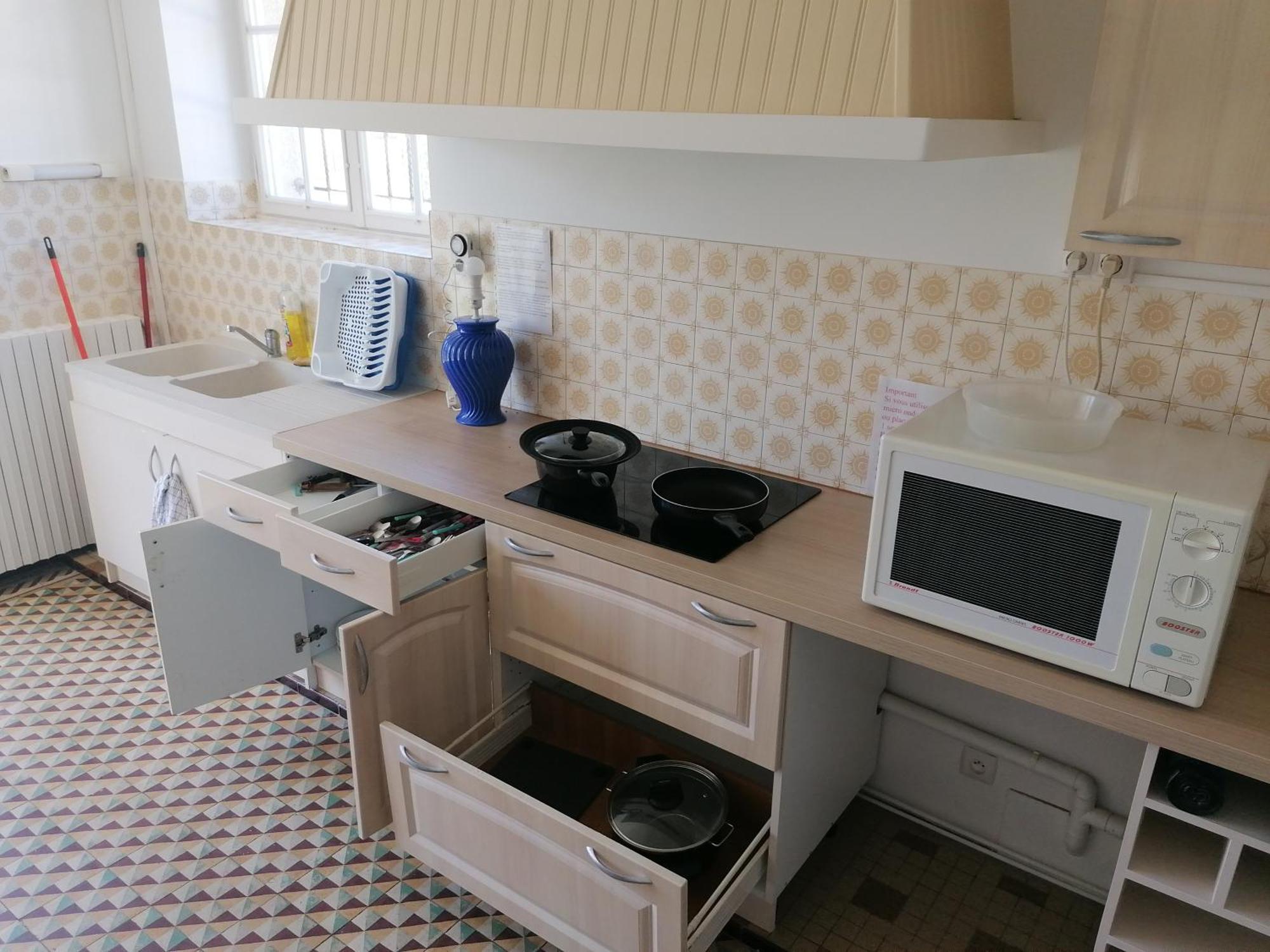 Caravane Esterel Chez Un Proprietaire Campingplatz *